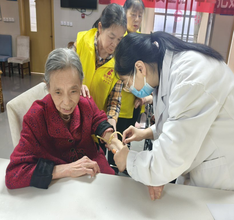 KS��ʱ��(�й���)�ٷ���վ